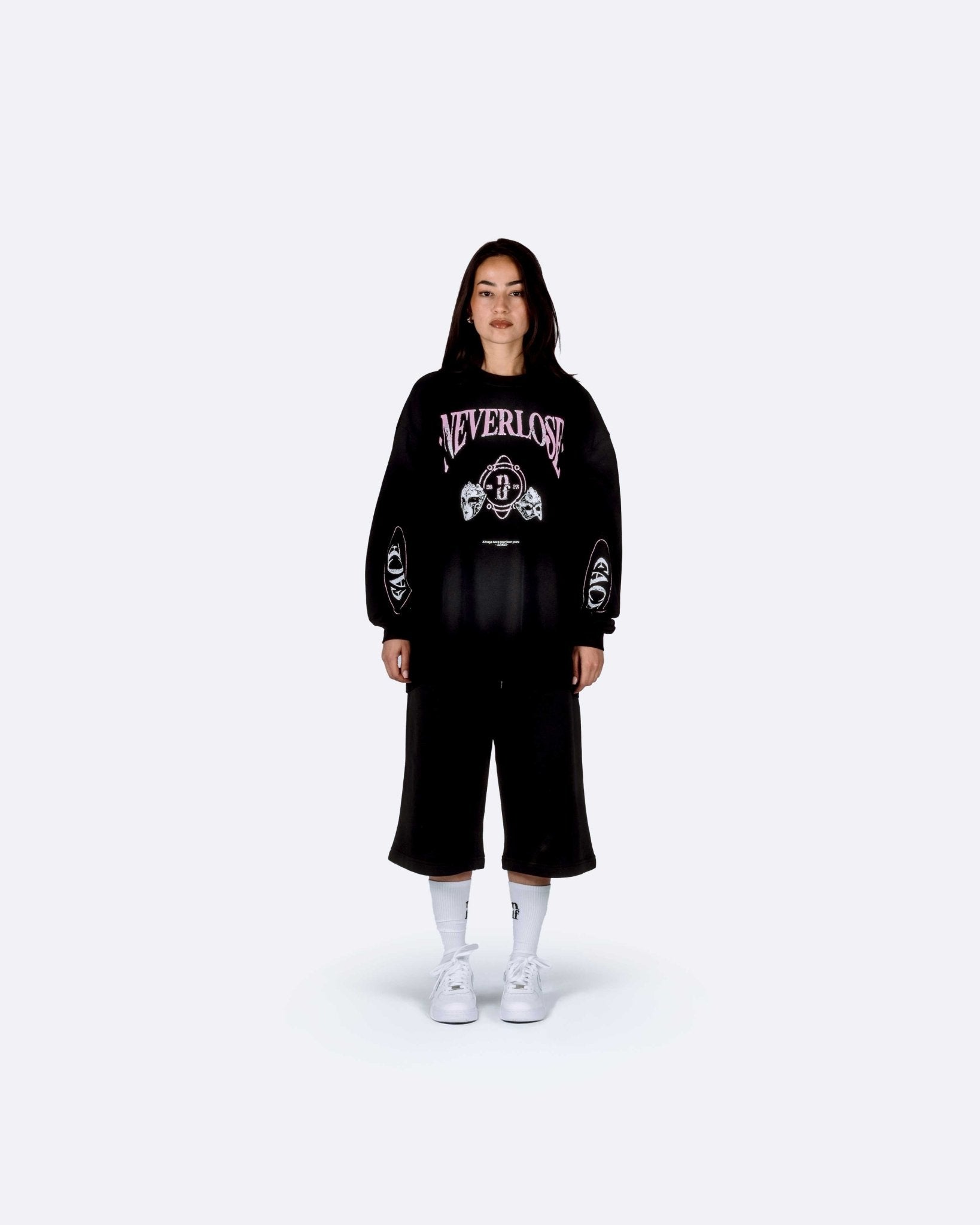 Broken Hearts Black Longsleeve - Neverloseface