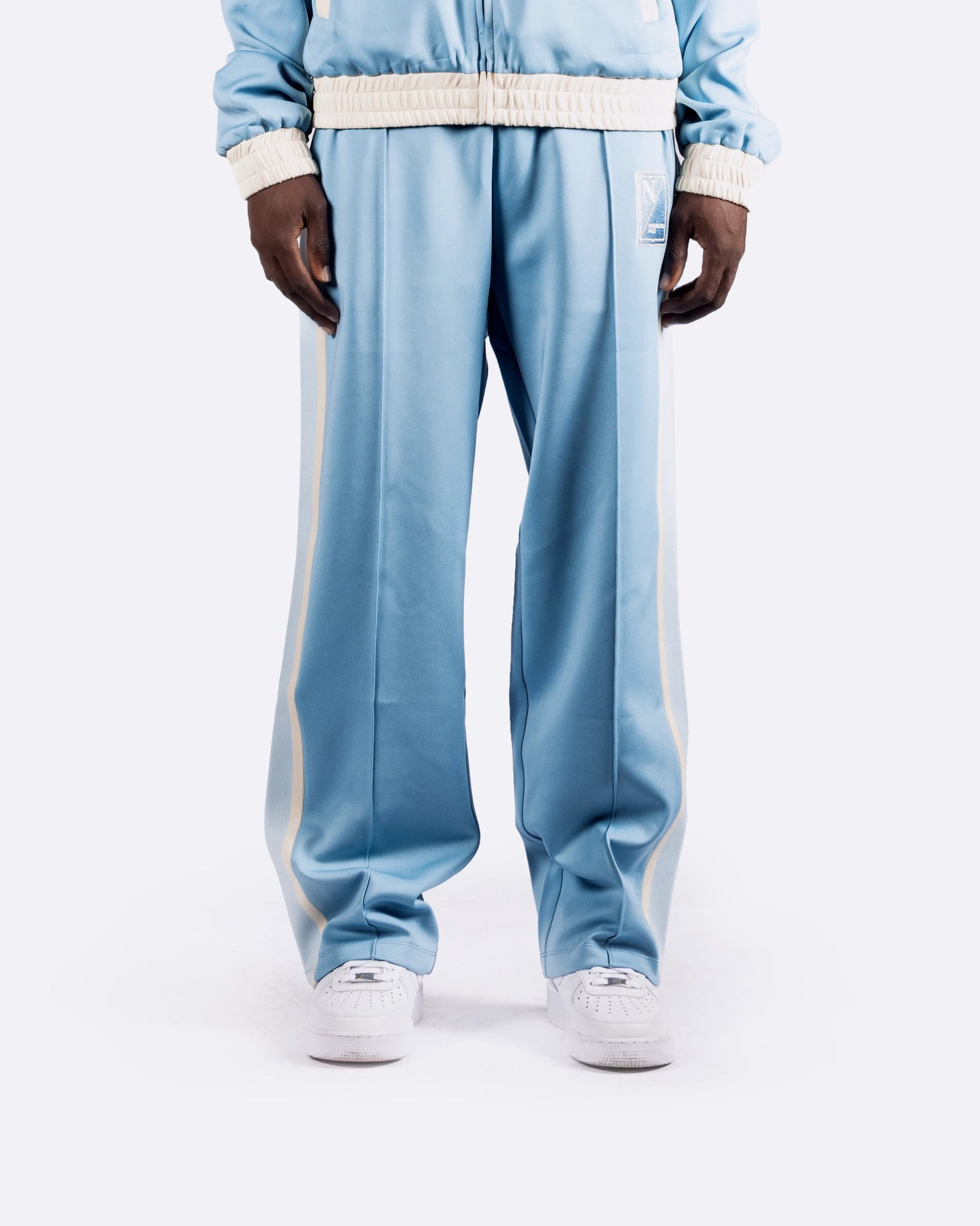 "il mare" Trackpants - Neverloseface